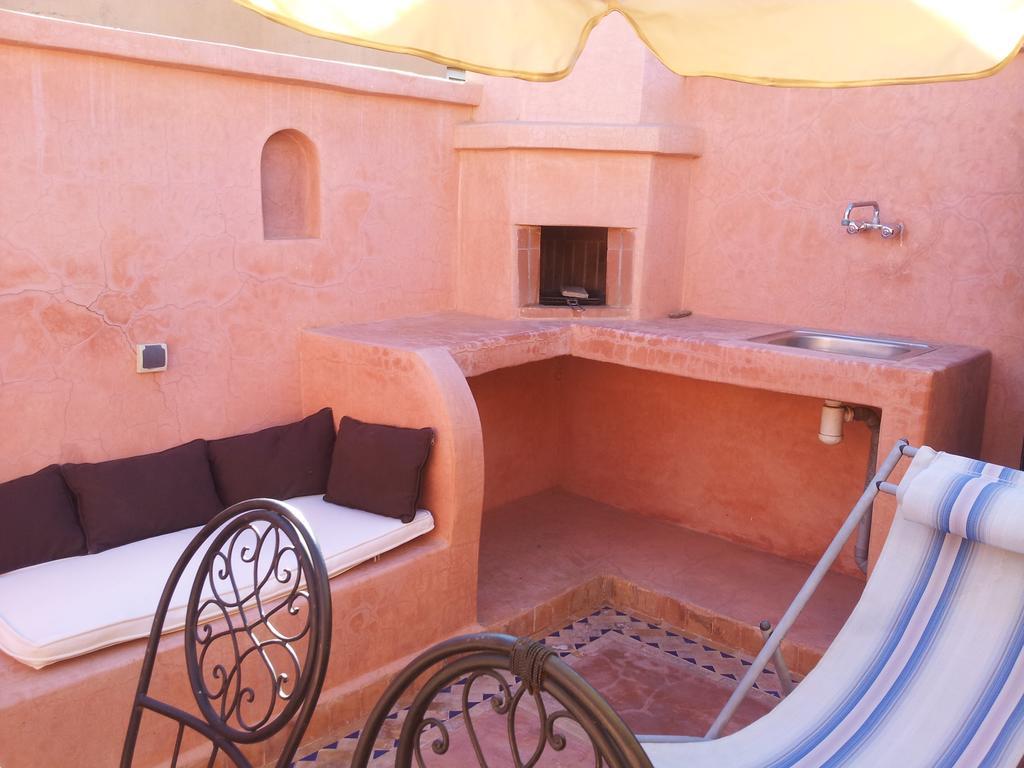 Riad Les Portes De La Medina Marrakesh Exterior foto
